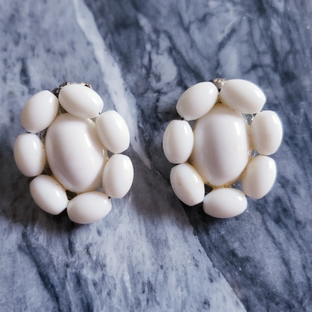 Vintage white beaded clip on earrings